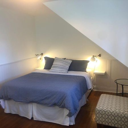Auberge La Maison Bellemare Bed & Breakfast Saint-Jean-des Piles ภายนอก รูปภาพ