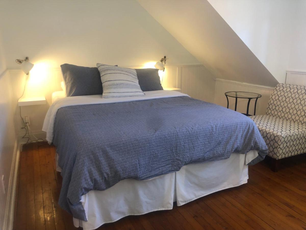 Auberge La Maison Bellemare Bed & Breakfast Saint-Jean-des Piles ภายนอก รูปภาพ